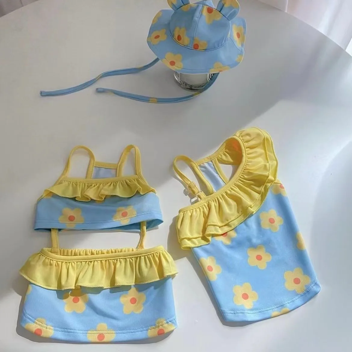 

South Korea ins new pet swimming clothes one-piece sling bikini dog breathable vest swimsuit teddy bear