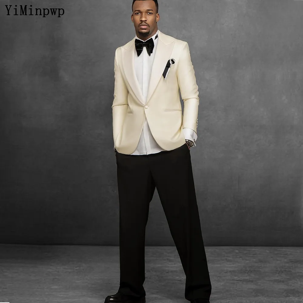 Блейзер на одной пуговице с заостренным лацканом цвета шампанского