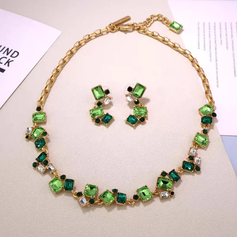 Вневременное чудесное ретро кристальное гео-паве ожерелье N серьги-гвоздики для