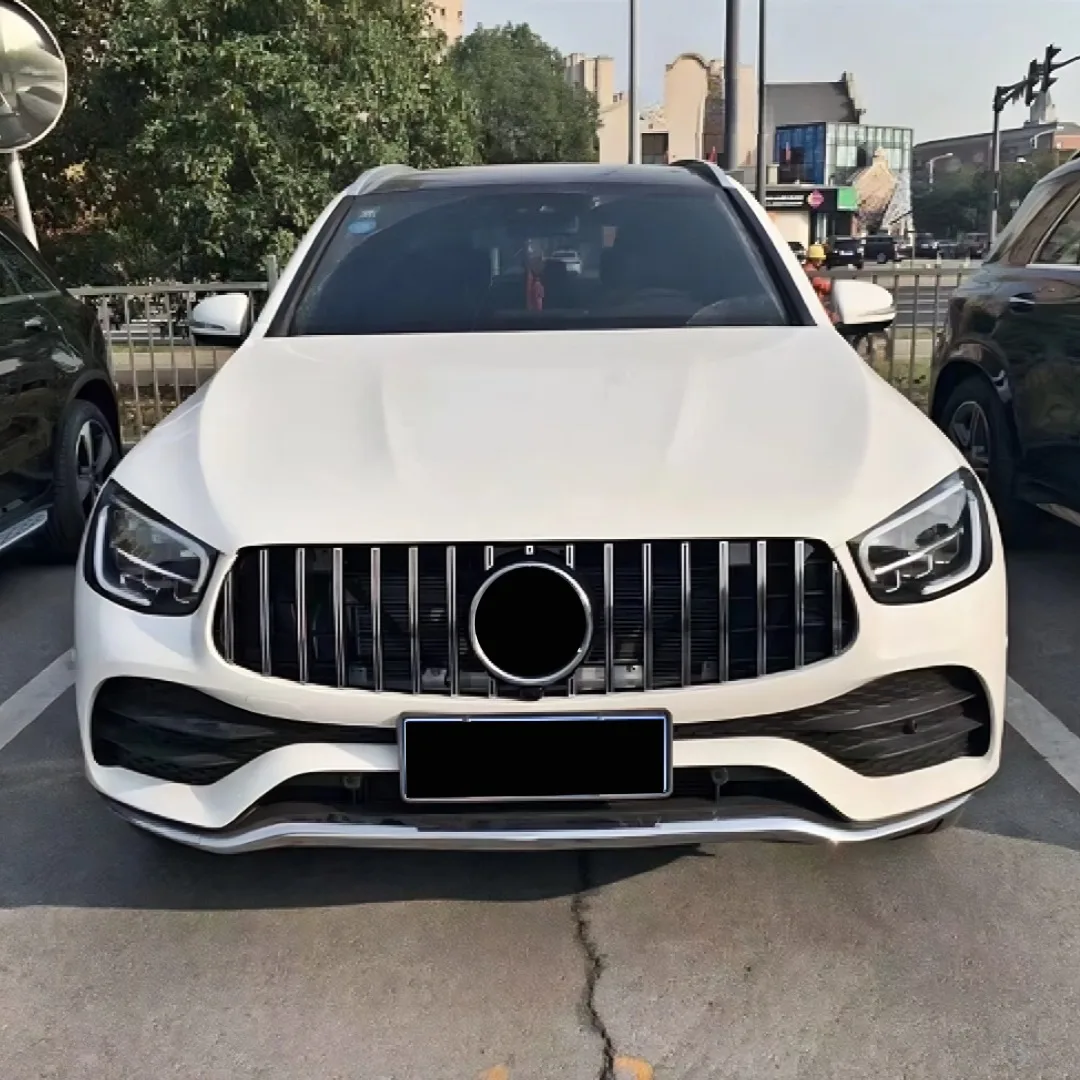 Фото Спортивная передняя решетка бампера (сетка) для Mercedes-Benz GLC X253 2019-2021, аксессуары в стиле GT №5