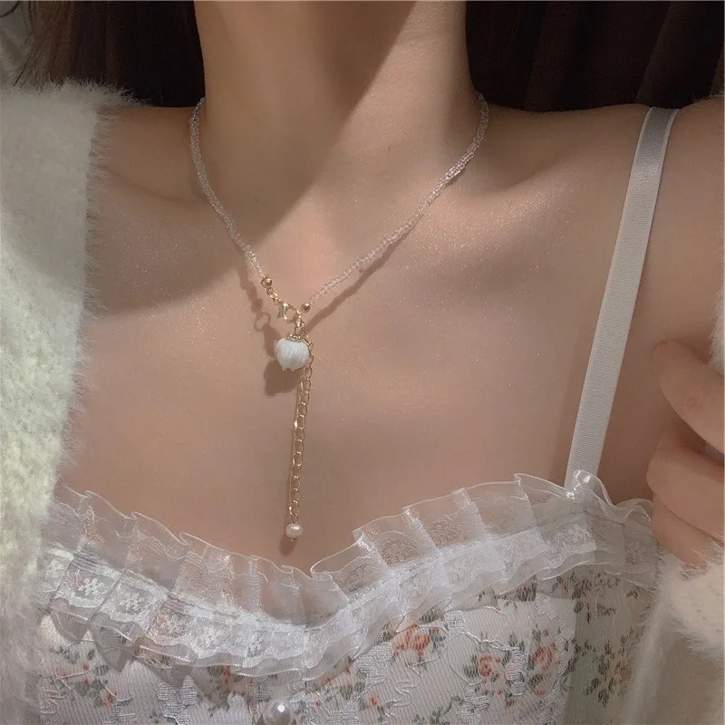 

2022 Korean New Simple Flower Pearl Pendant Crystal Necklace Fashion Temperament Versatile Necklace Female Jewelry
