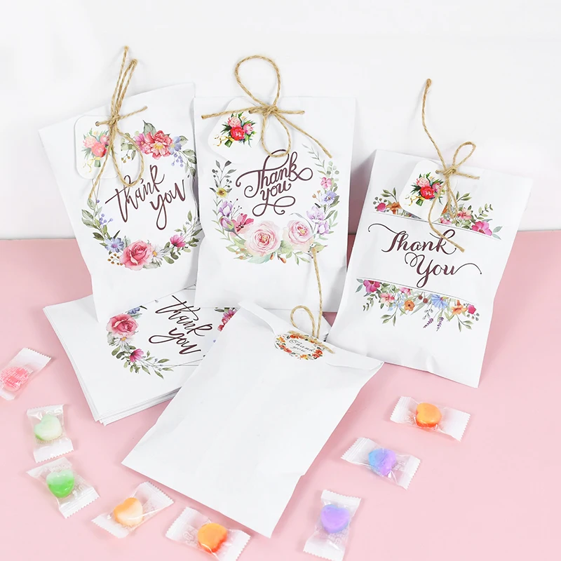 

24pcs Valentines Day Paper Gift Bags Thank You Floral Print Candy Bags with Tags Stickers Wedding Party Cookie Bag Package Label