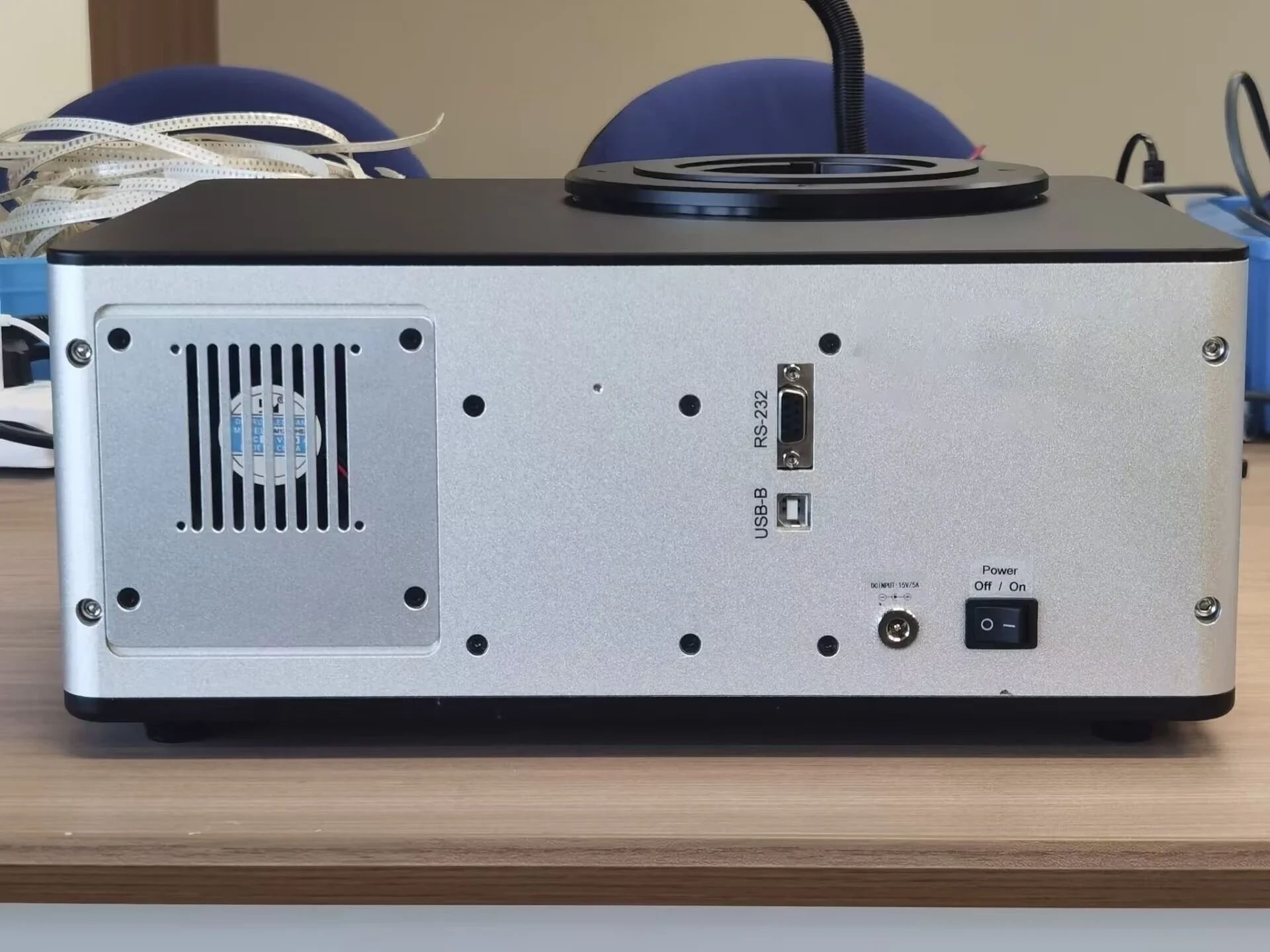 Многофункциональный лабораторный цифровой анализатор кормов для зерна NIR