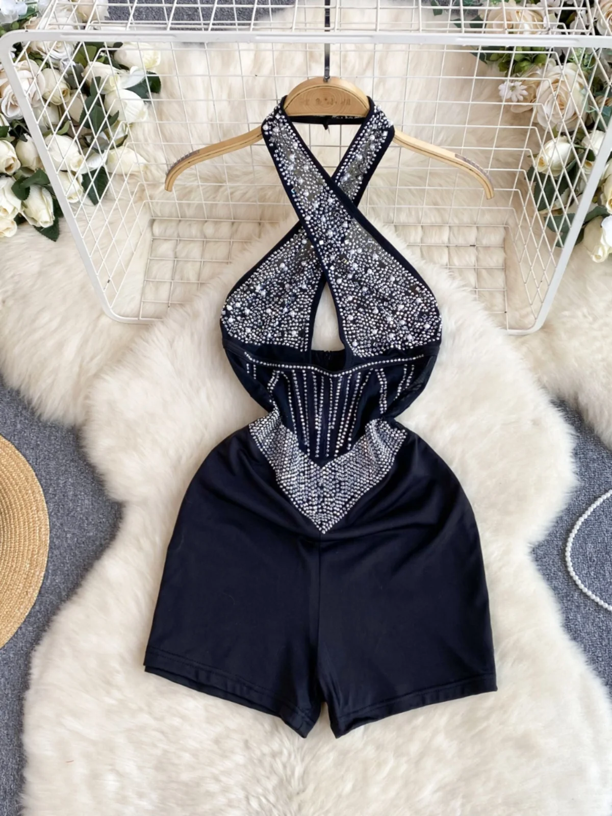 Женское сексуальное сетчатое боди со стразами и бисером