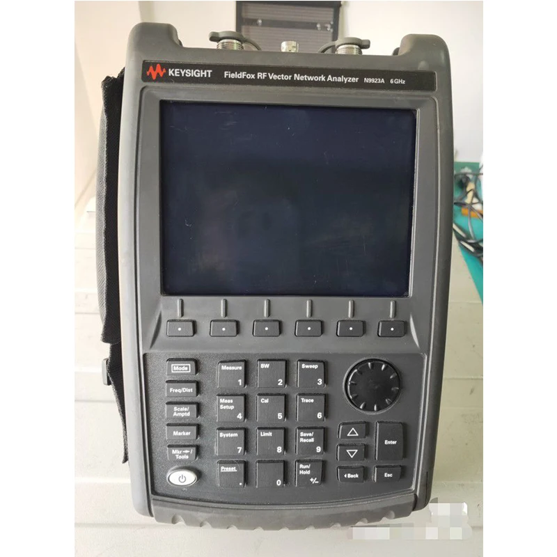 

HP/Keysight/ AGILENT N9923A FIELDFOX RF VECTOR NETWORK ANALYZER 6GHz USED