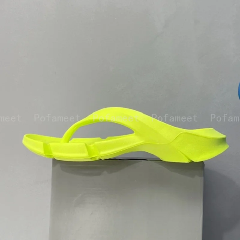 

Новые мужские тапочки, высокое качество, большой яркий дизайн, летняя обувь, женские Тапочки