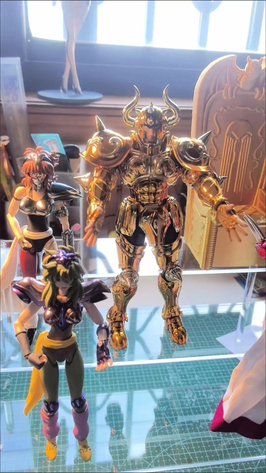 Фото Фигурка CS Model Saint Seiya Mythical Cloth Ex Taurus Aludiba, 24K Золотой Святой, Рыцари Зодиака, подвижная, коллекционная, подарок №5
