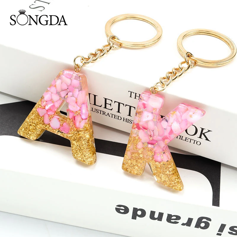 

Trendy Acrylic Resin A-Z Initial Letter Keychains Alphabet Pink Petal Sequin Keyring for Women Handbag Car Key Accessories Gifts