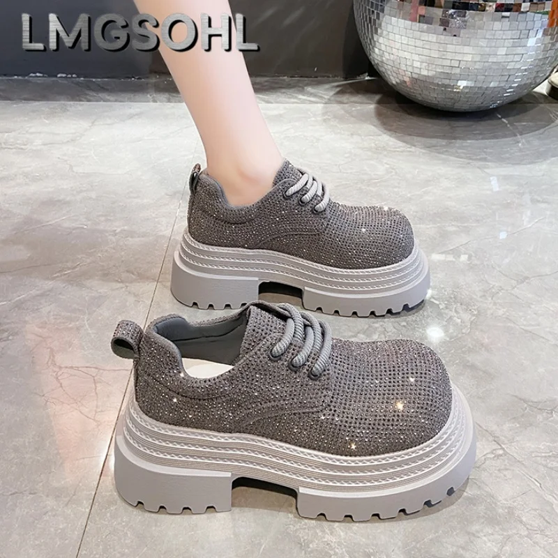 Женская обувь на плоской подошве с кристаллами новинка 2025 роскошные лоферы