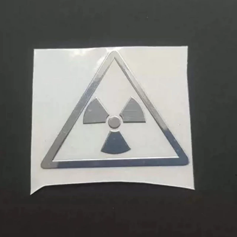 

Металлическая наклейка "Опасность ядерного излучения" Gryan