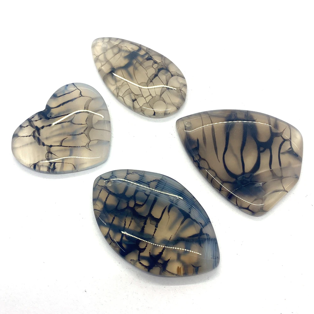 5 Pcs/bag Natural Stone Grey Agate Dragon Pattern Pendant Fashion Glamour Ladies for Jewelry Making Necklace Accessories Gift