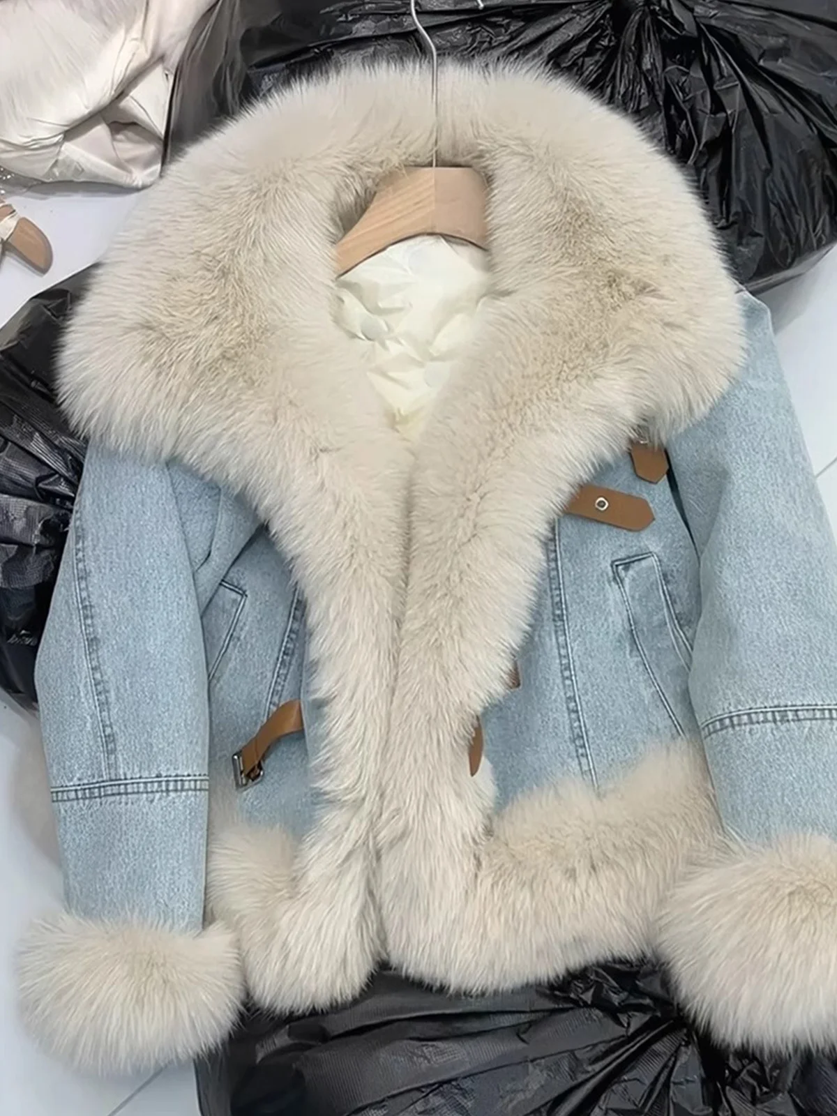 Корейская серия ретро темперамент большой меховой воротник джинсовая меховая
