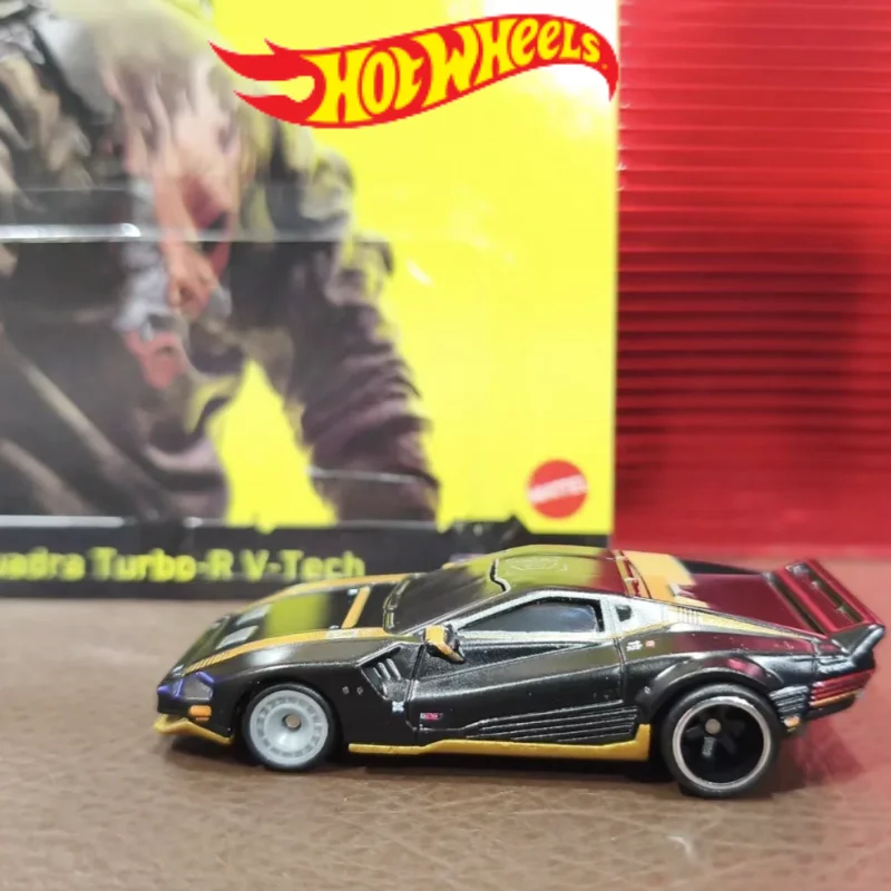 Фото Коллекционная модель автомобиля Hot Wheels Premium 2025 Cyberpunk Quadra Turbo-R V-Tech HXD63 в стиле киберпанк, масштаб 1:64, литая под давлением №1