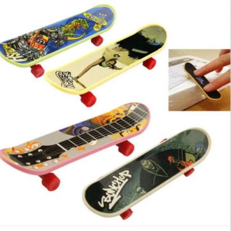 1X Mini Finger Skateboard Fingerboard Stents Scrub Finger Scooter Skate Boarding Classic Game Boys Toys