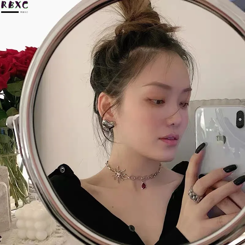 

Titanium Steel Necklace 2021 New Female Personality Ins Hip Hop Cool Neck Chain Decoration Clavicle Chain Accessories