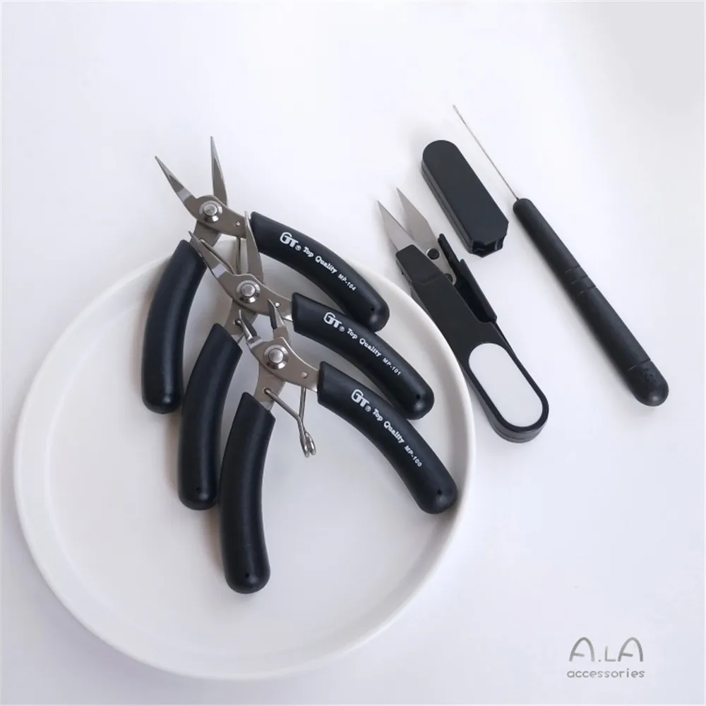 

Imported high-grade impermeable steel jewelry pliers manual DIY bead winding sharp round nose pliers bending pliers scissors