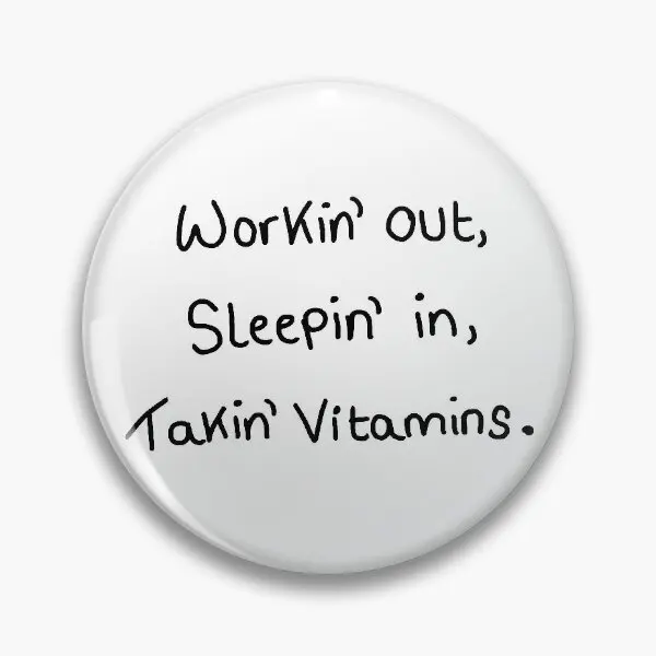 Витамины Qveen Herby Lyrics Button Мягкая кнопка Pin Lover Ювелирные изделия Подарок Декор