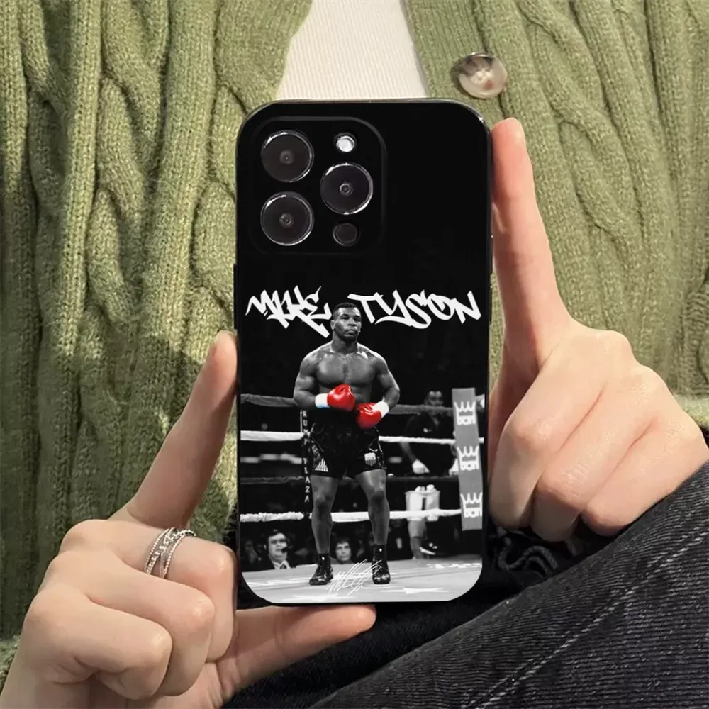 Чехол для телефона Mike Tyson Boxer Man Apple iPhone 15 14 13 12 11 XS XR X 8 7 Pro Max Plus mini силиконовый черный