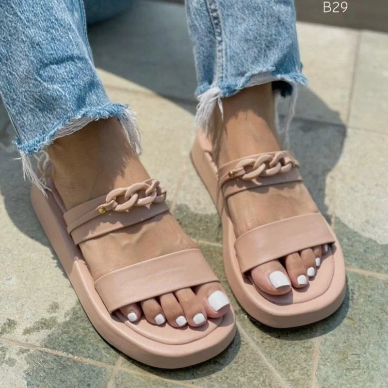 

2022 Summer New Fashion Casual Women Slippers Chain Summer Slide Outdoor Beach Women Shoes Fashion Casual Roman Sandals Women