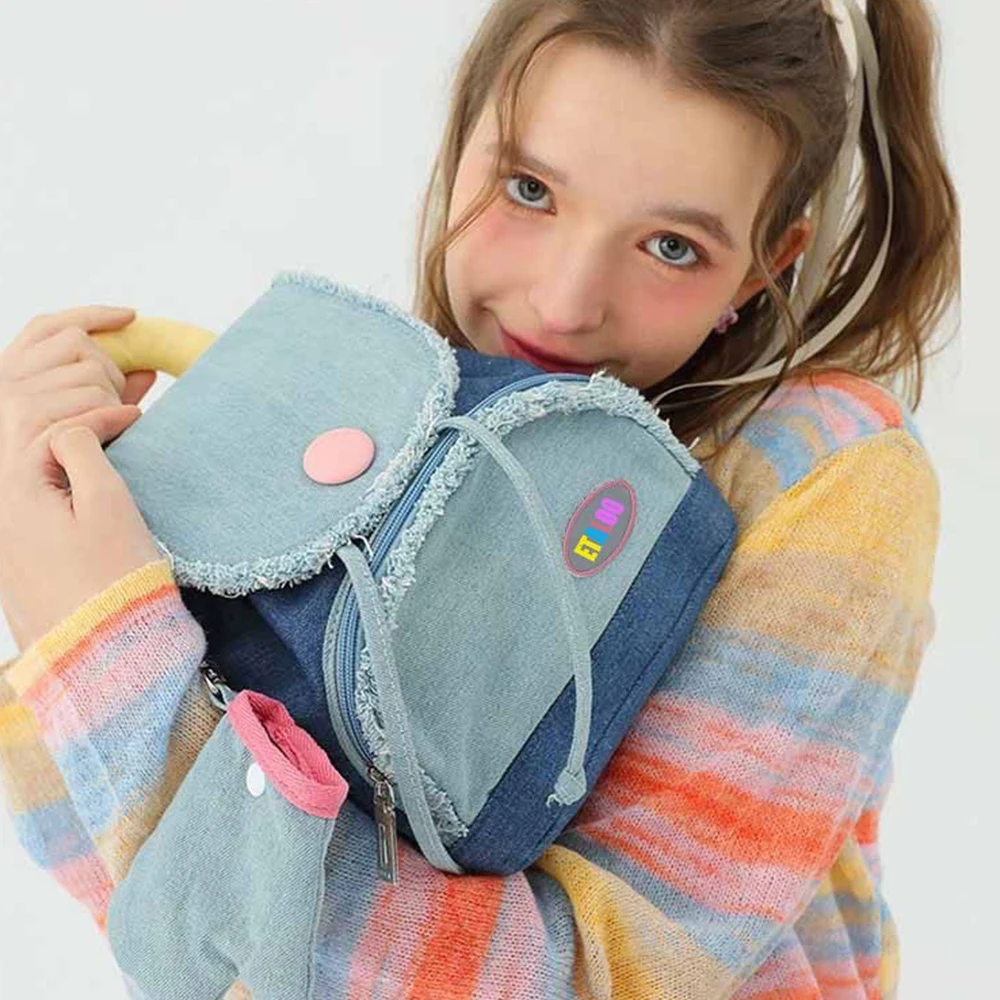 Luxury Designer Backpack Cute Denim Backpacks Canvas Shoulder Bag Padded Handle Women Handbags Mini Travel Book Bags Girls Chic