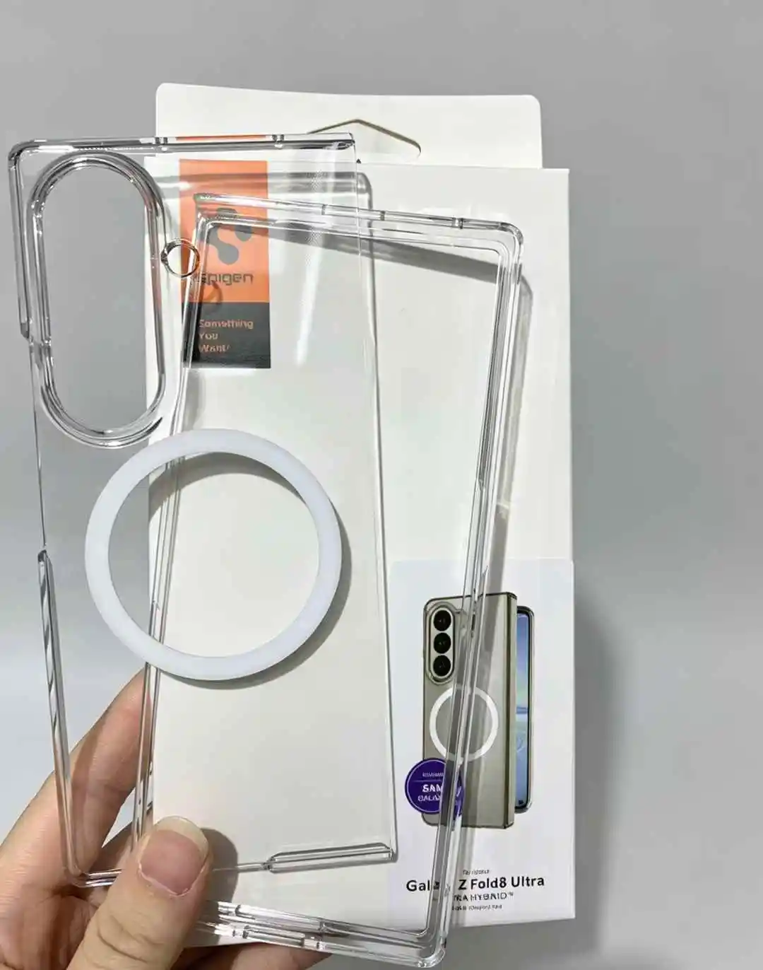 Фото Чехол Spigen для Samsung Galaxy Zfold8 с широким покрытием, воздушной подушкой, защитой от падений, прозрачный, магнитный. №5