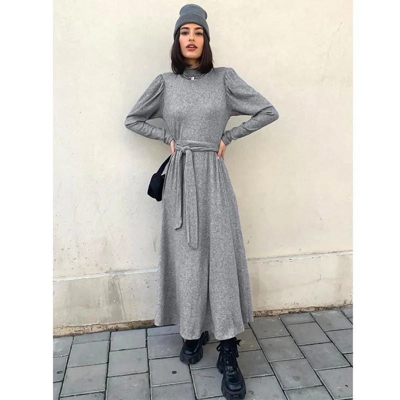 

High-necked knitted long-sleeved commuter style dress 2023 autumn and winter new style waist elegant and luxurious