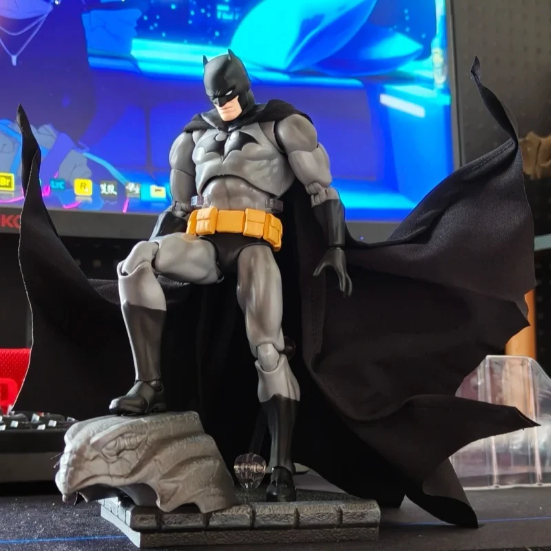 Фото Фигурка Бэтмена Ct Toys, коллекционная фигурка Бэтмена Mafex 126, фигурка Hush из Лиги Справедливости, фигурка Темного рыцаря, коллекционная игрушка для рабочего стола, подарки №2