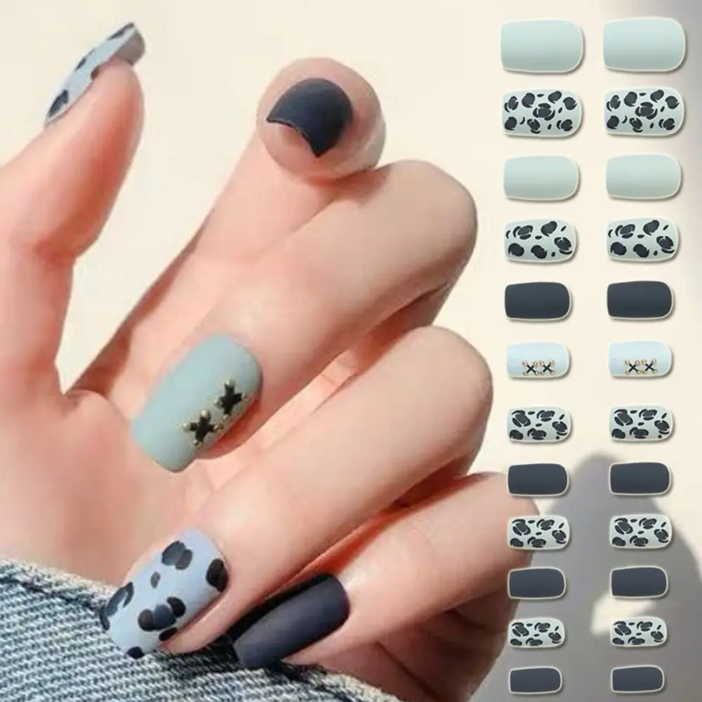 

24pcs Nail Tips Fake Nials Press on Nails DIY Manicure Leopard False Nails Long Square French