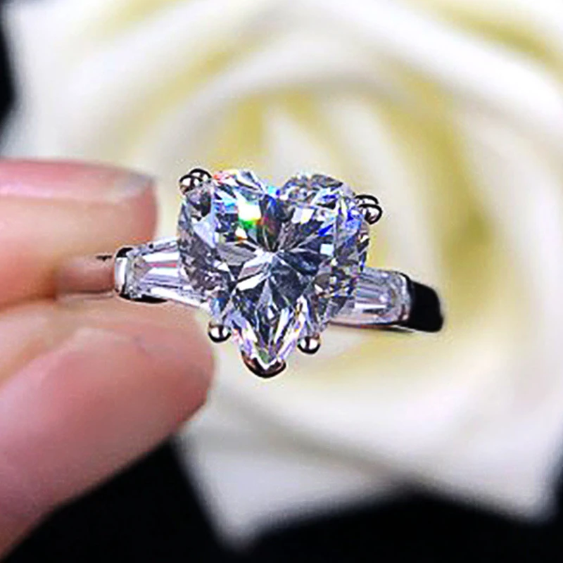 

New Luxury Solitaire Women Heart Engagement Rings AAA White Cubic Zirconia Proposal Rings for Girlfriend Fine Anniversary Gifts
