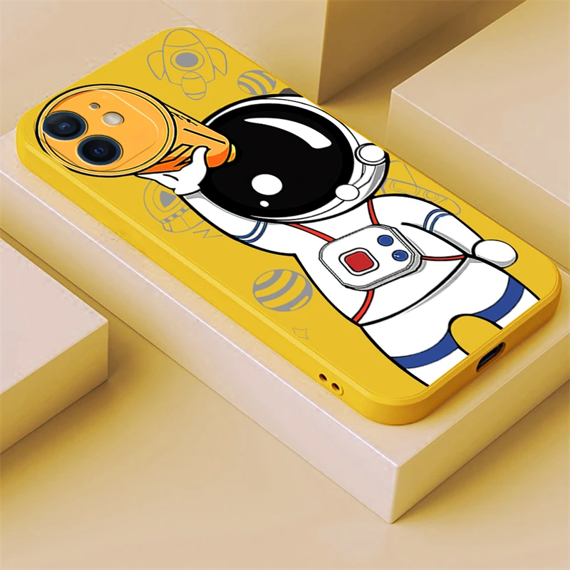 

Cute astronaut For Apple iPhone 13 12 11 Pro 13 12 Mini X XR XS Max SE 5 6 7 8 Plus Liquid Silicone Cover funda coque Phone Case