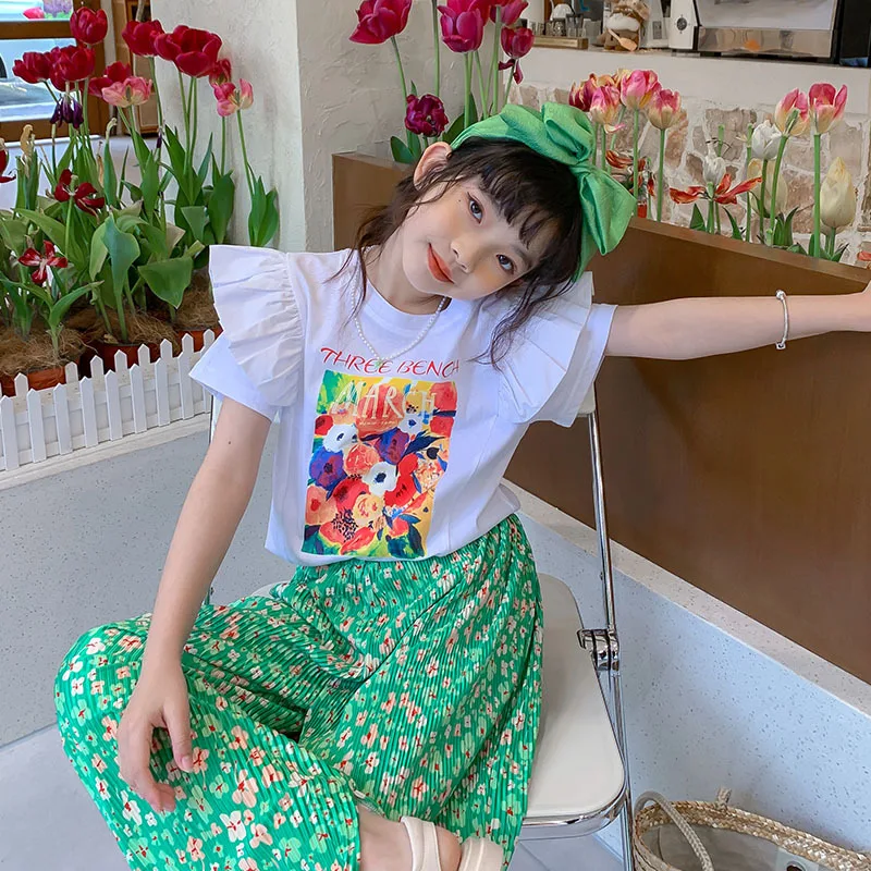 

2022 Summer Children's Clothing Flying Sleeves Printed T-Shirt with Floral Mosquito Pants Suit Girls Two-piece Set