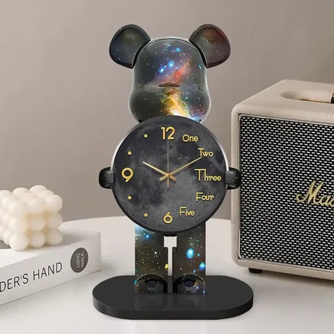 Настольные часы медведь