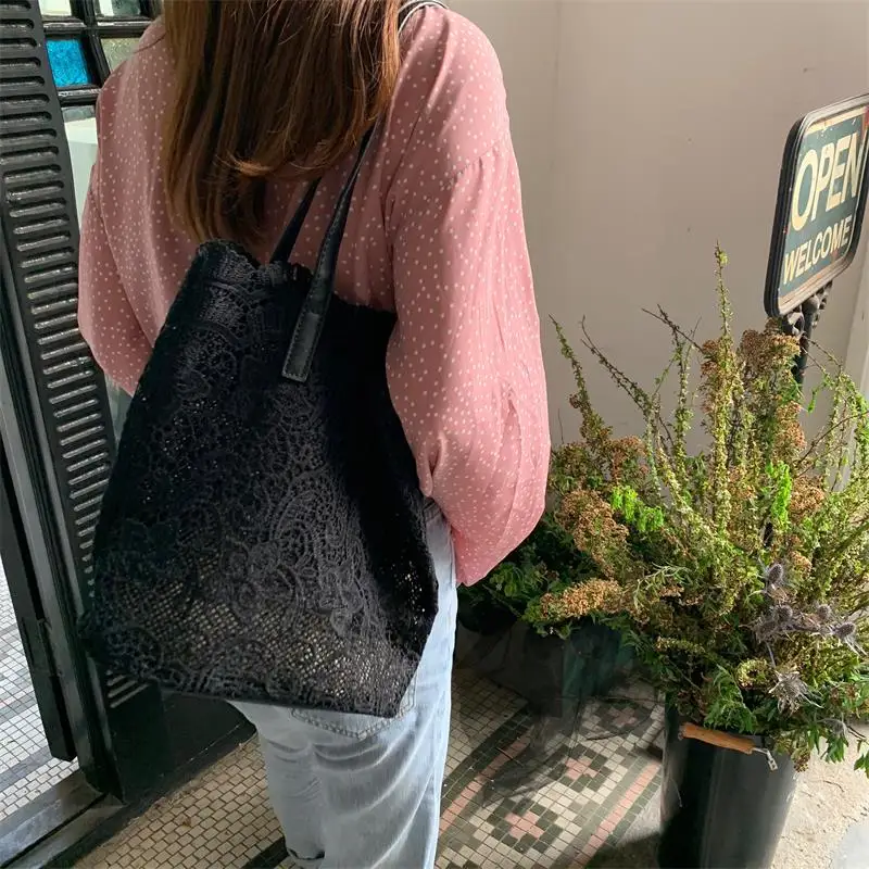 Tote Bag for Women Vintage Lace Designer Shoulder Bags Feminine Large Capacity Beach Bucket Bag Commute Handbag and Purse 2023