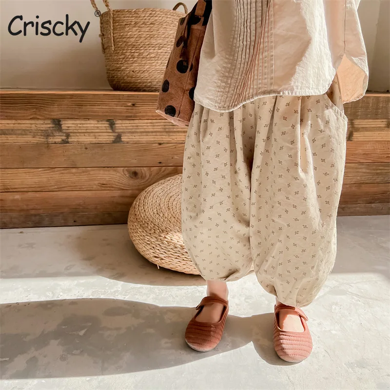 

Criscky Baby Girls Printed Loose Bloomers Elastic Waist Trousers Cotton Line Pants Summer Casual Children's Baby Pants
