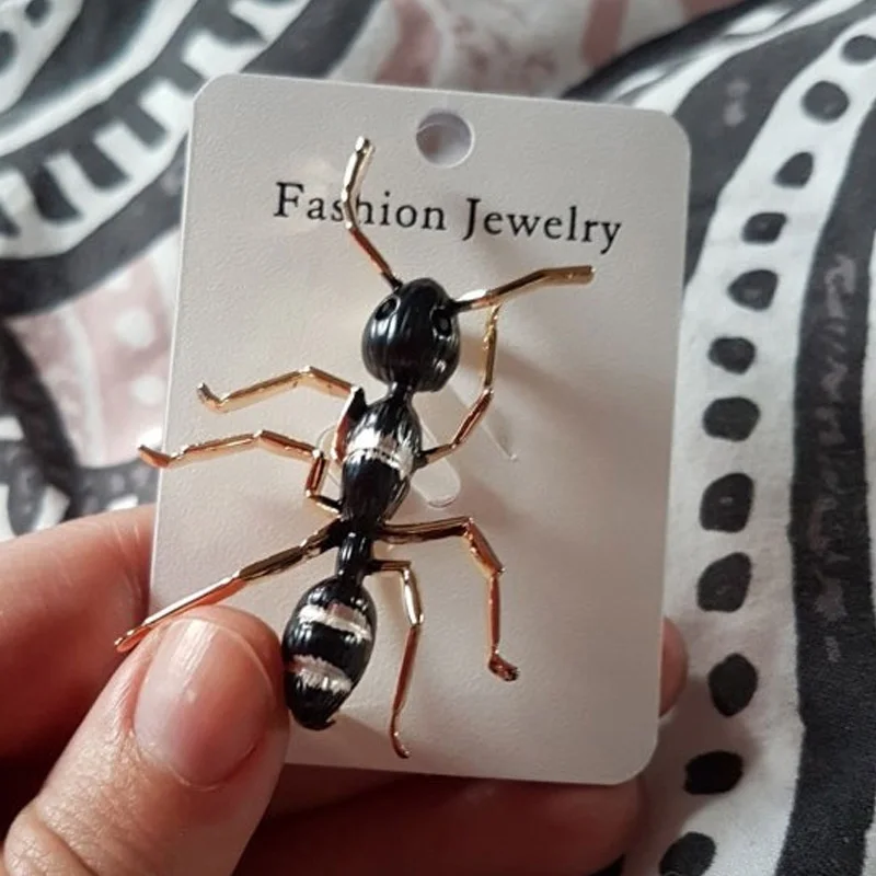 

Black Enamel Ant Brooches For Women Men Alloy Big Insect Banquet Party Brooch Pins