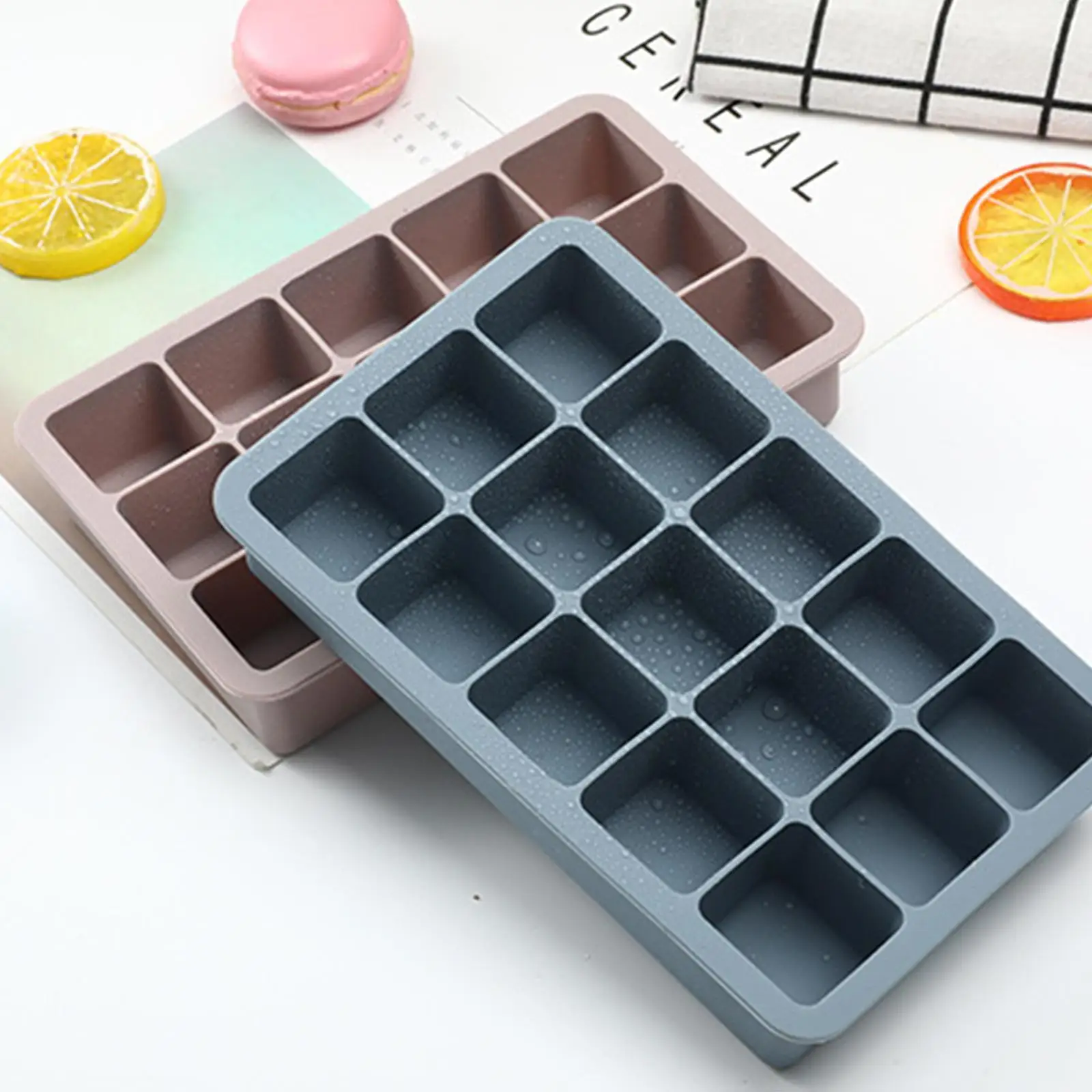 

Silicone Ice Cube Mold 3 Color Big Grid Ice Cube Maker Flexible Silicone Ice Cube Tray with Lid Kitchen Gadgets and Accessories