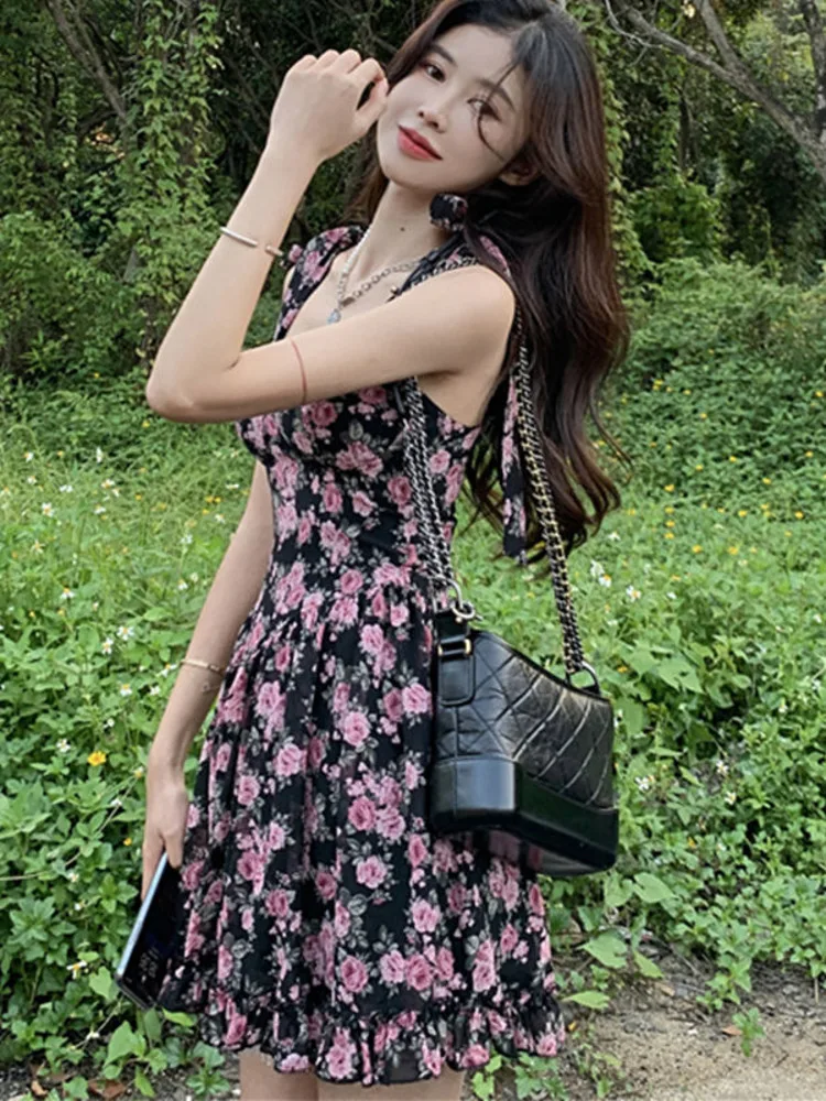 Женское летнее платье с цветочным принтом повседневное короткое подтяжками в