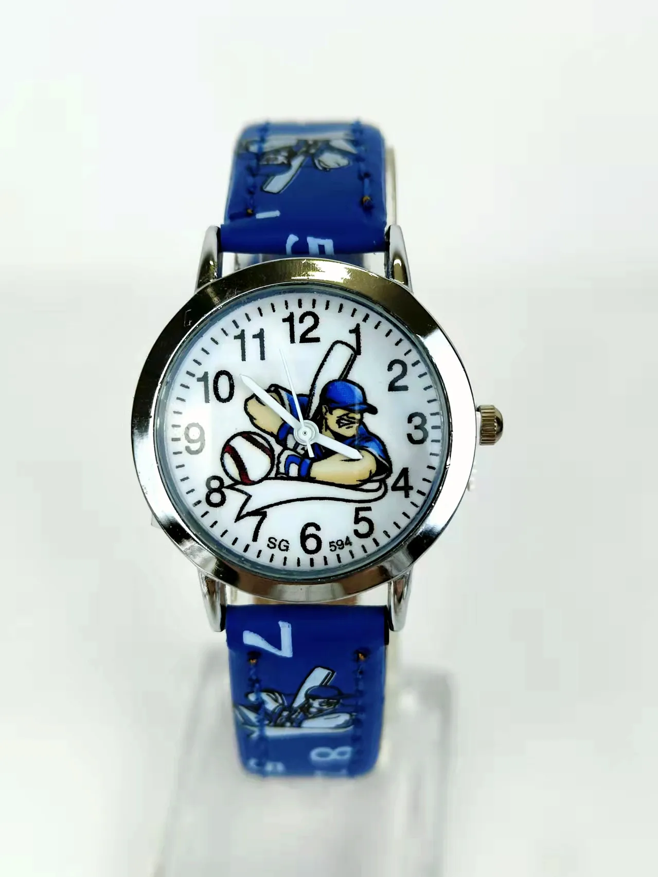 Детские часы 2021 Мультяшные с футбольным мячом для мальчиков кожаный ремешок