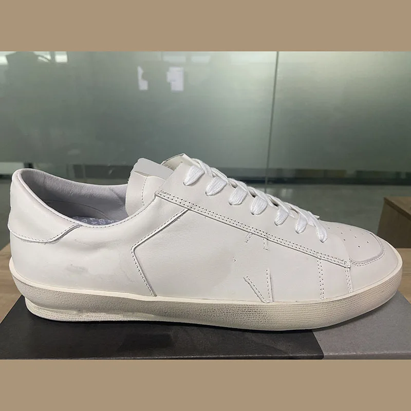 

Four Seasons New Sports Children's Shoes Old Retro Round Head Sequins Lace-up Fashion All-match Casual Parent-child Shoes ST91