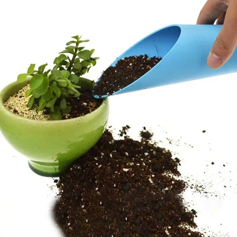 

1pc Plastic Bucket Shovel Potted Cultivation Cylinder Mini Succulent Green Plant Soil Spade Shovel Garden Tool
