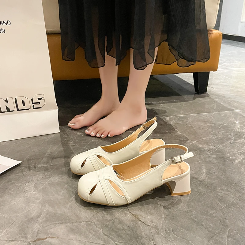 

Сандалии женские из натуральной кожи, босоножки-гладиаторы на толстом каблуке, с круглым носком, с вырезами, повседневная обувь на лето