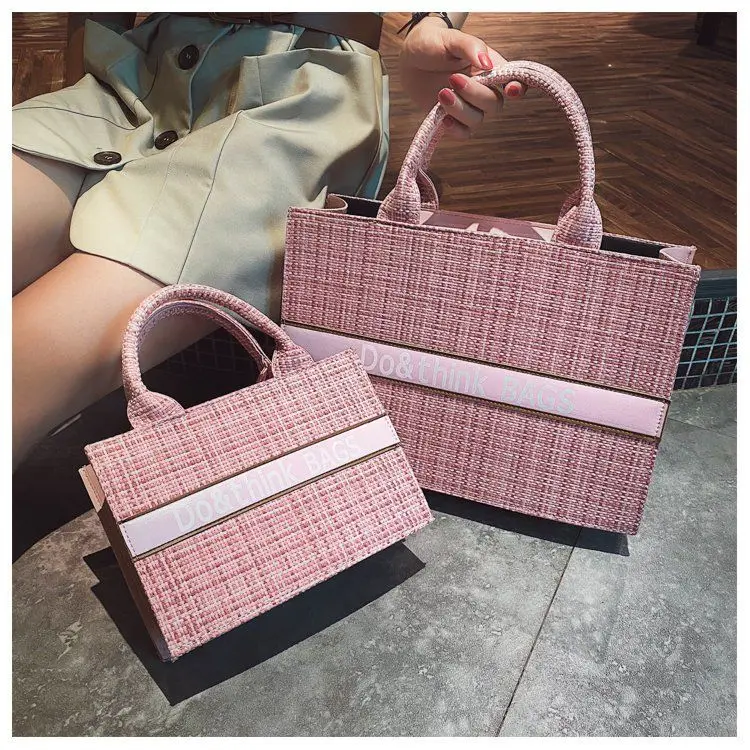 

2022 Girl Shopper Fashion Casual Striped Lattice Letter Print Large Capacity Bags Weave Tote Bag Women Luxury Designer Handbags