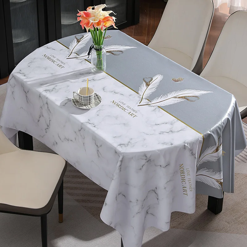 

Clean dining table, coffee table, round table tablecloth