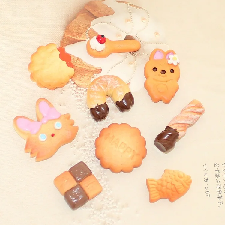 

10pcs Resin Biscuits Kawaii Fake Food Miniature Accessories Flatback Crafts Scrapbooking Cabochon Materials Tools Diy Decoration