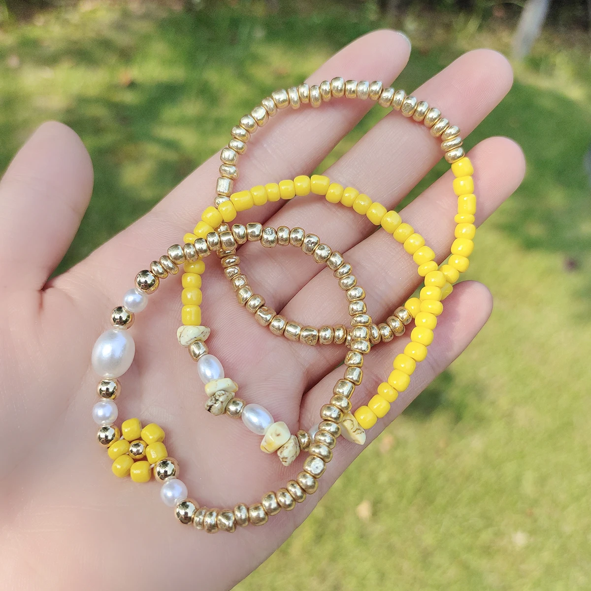 Женский браслет ручной работы Vedawas в стиле бохо с бусинами круглыми золотого