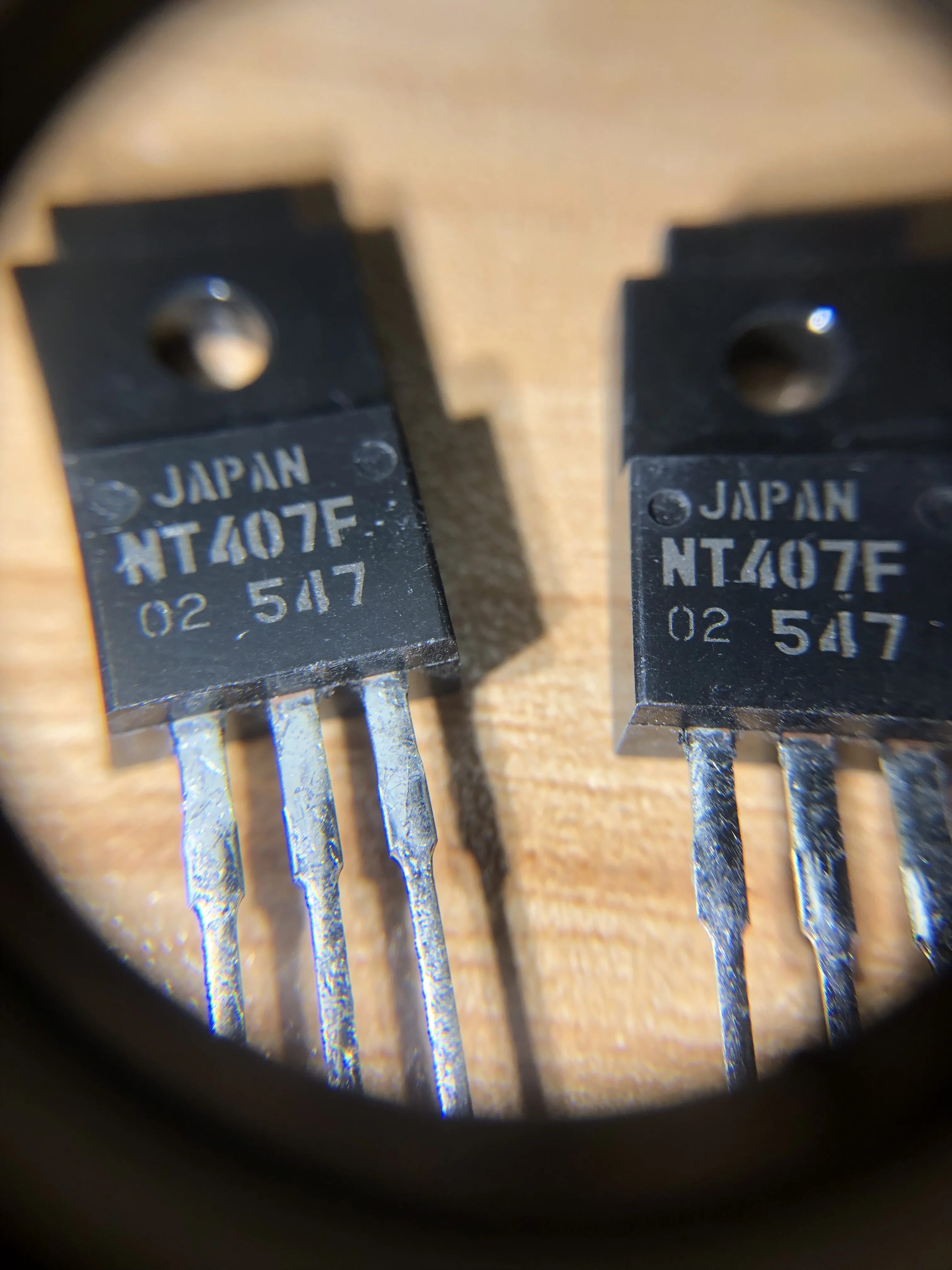 

10pcs NT407F Japan original transistor NT407F TO-220F DIP NT407