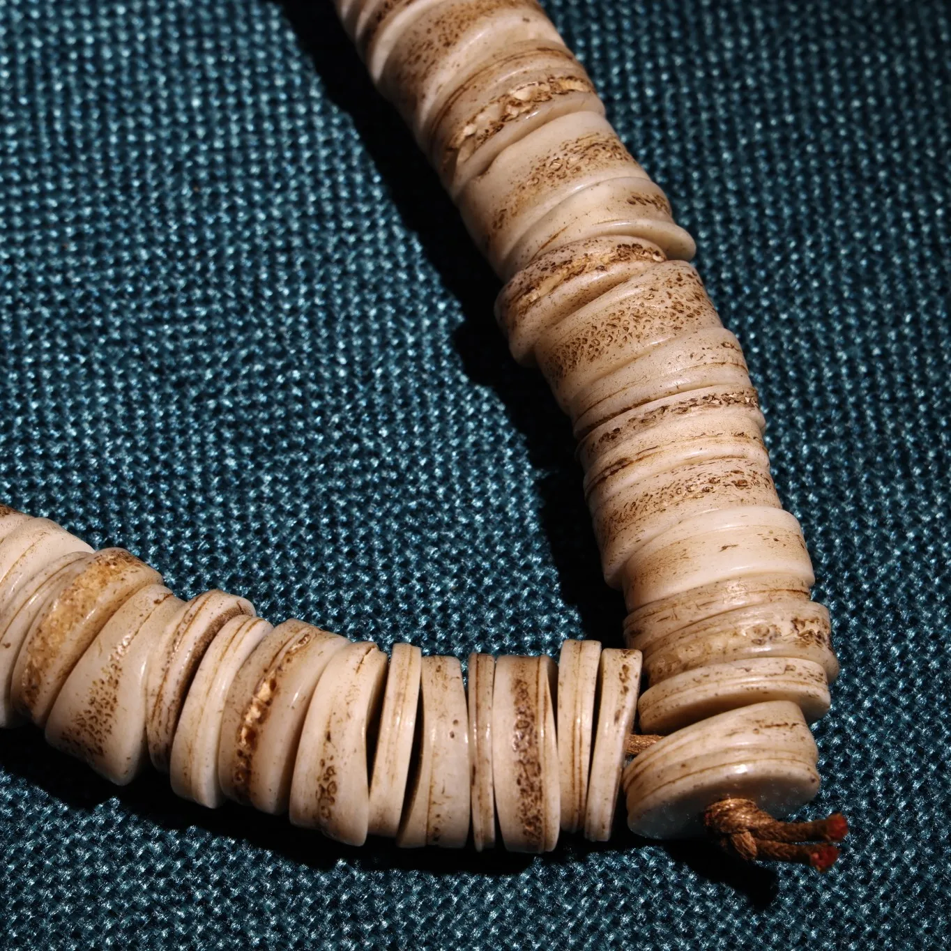 10-дюймовая коллекция тибетского храма старая натуральная кость габалы бусины