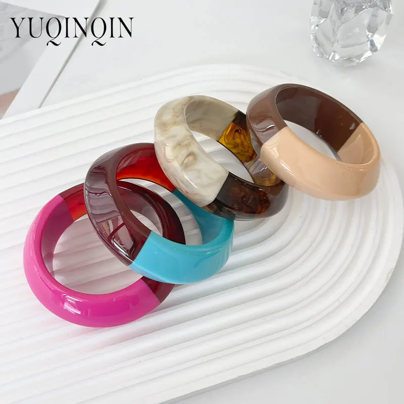 Винтажный длинный браслет из смолы