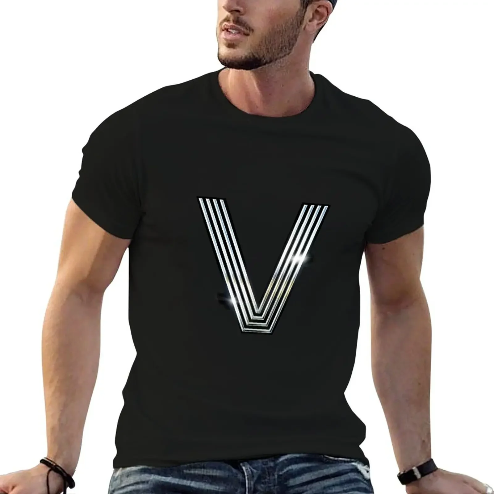 Фото WayV - футболка Feel the V, мужская верхняя одежда, мужская одежда №1