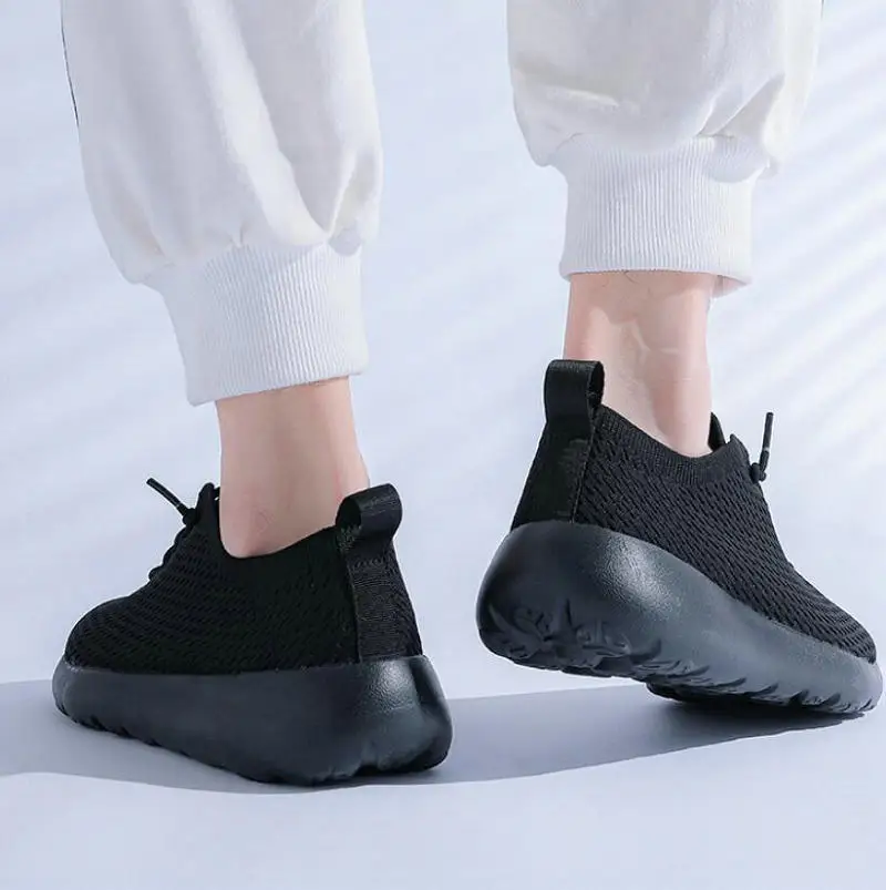 2022 Spring New Women's Shoes Sneakers Korean Style Breathable Sports Casual Shoes Women Solid Color Air Mesh Woman Shoe